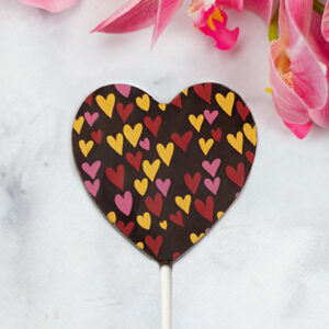 szív alakú étcsokinyalóka kézműves csoki Valentin napra