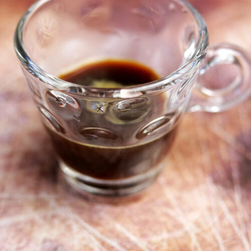 Olasz temperált üveg retro pöttyös espresso kávéscsésze szett
