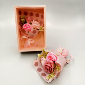 Szappanrózsa virágcsokor rózsaszín ajándékdobozban